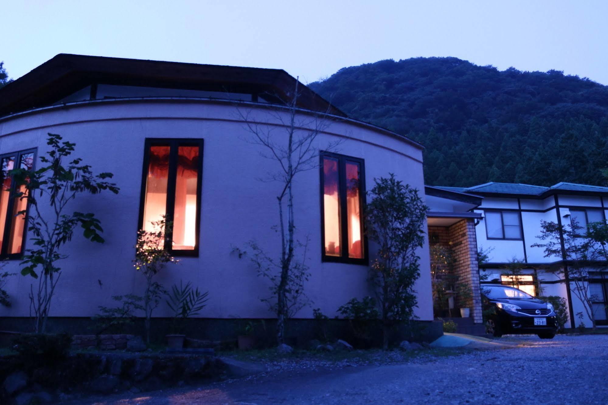 La Maison De David Yufu Exterior foto